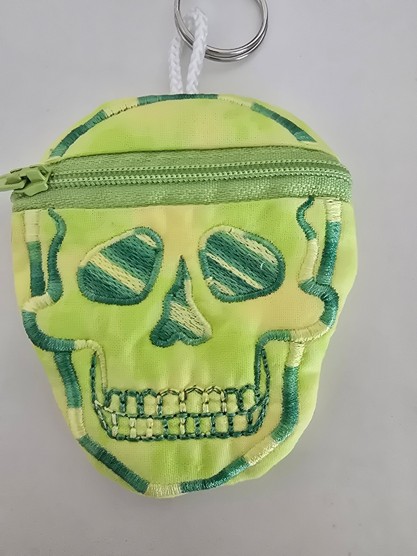 Skull keychain coin purse